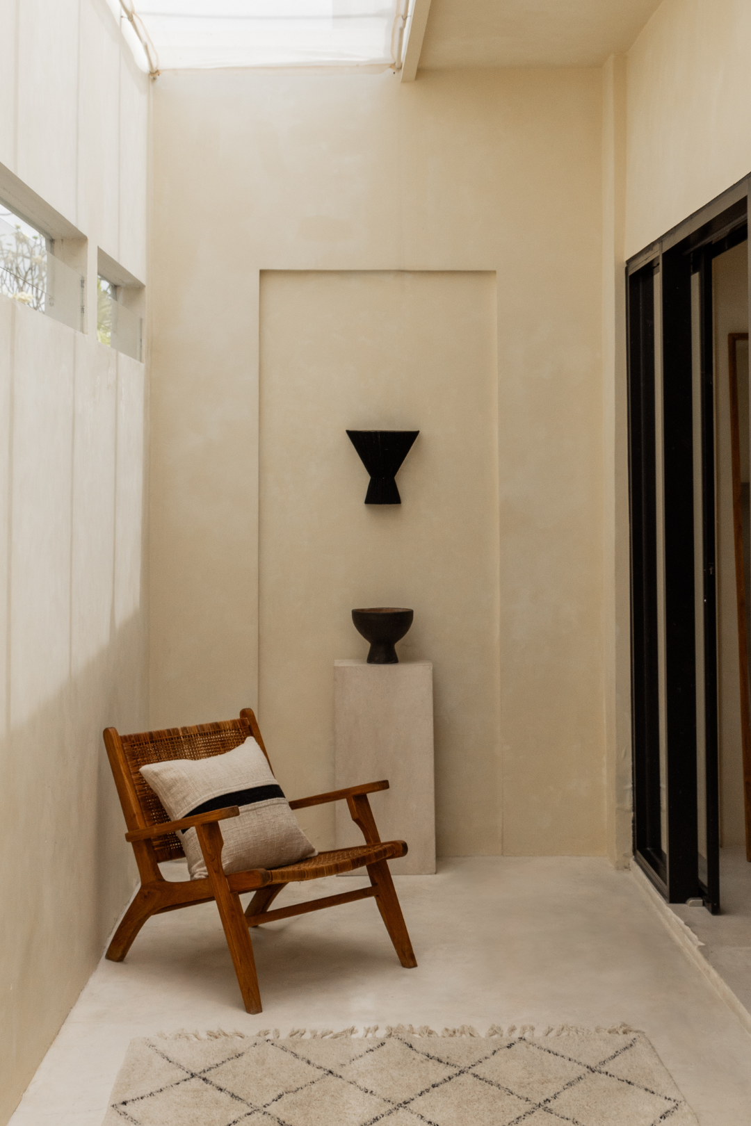 Flume Cloth Wall Light in Black