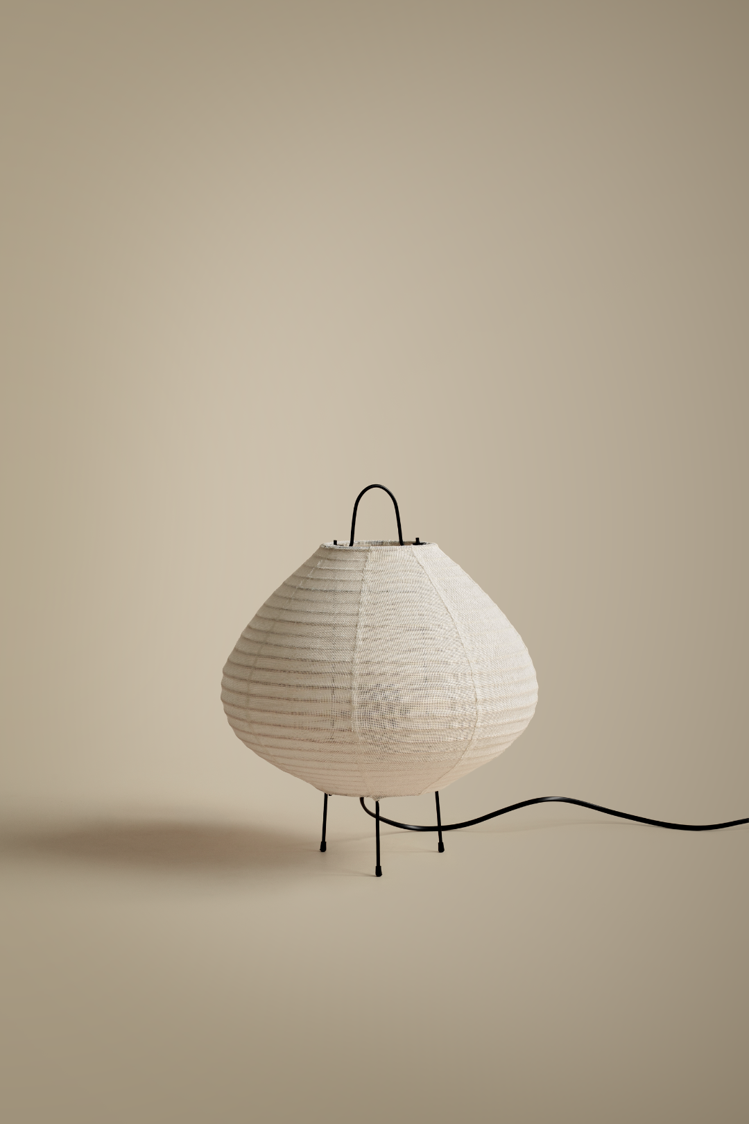 Frank bedside linen table lamp