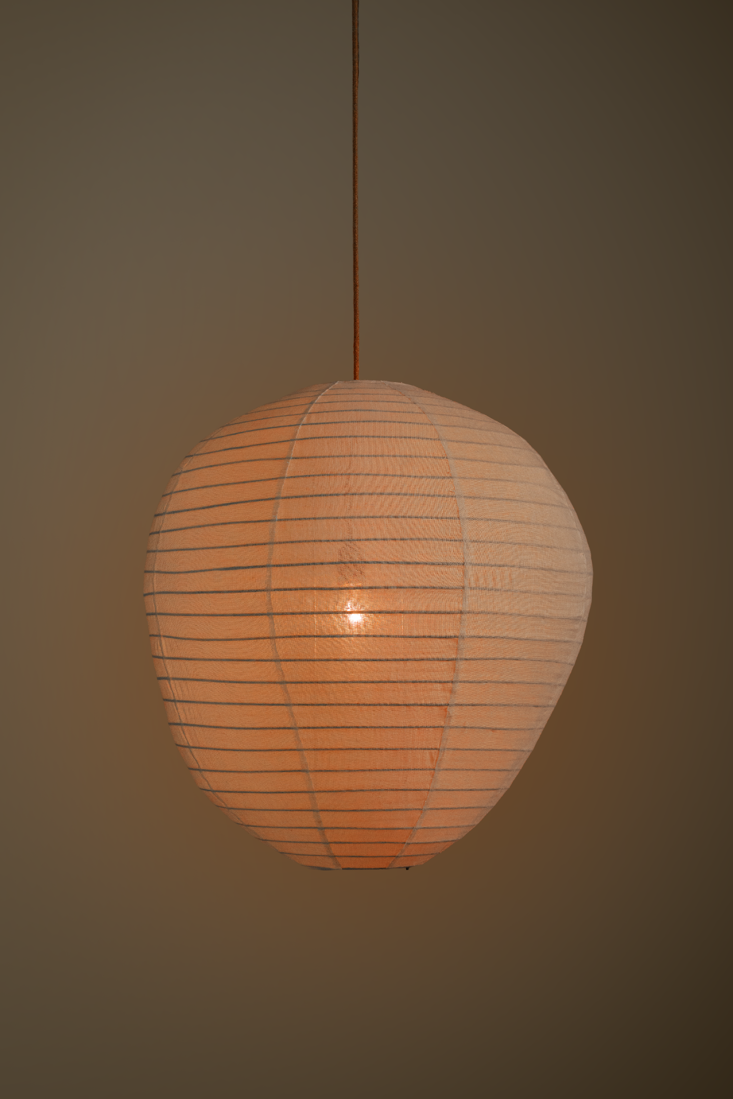 Embla linen shade